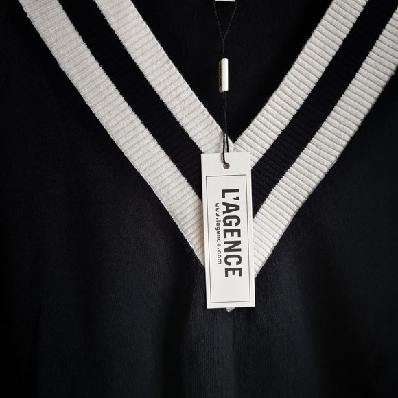 New L'agence Deep V neck Full length Sweater Pullover XS Nautica Academic - Picture 4 of 8